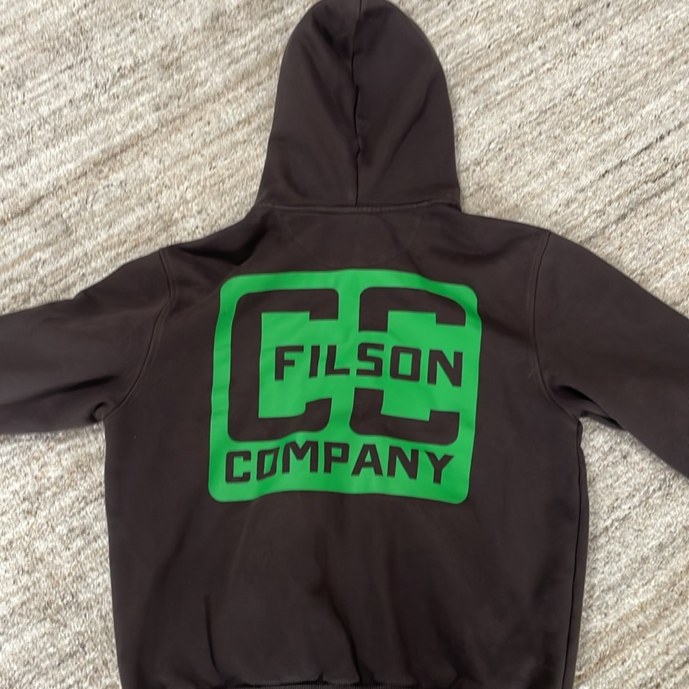 Filson zip up hoody. No stains or tears.